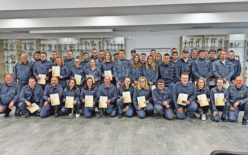 PGD-Velenje-mladi-gasilci