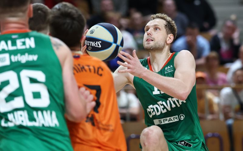 jaka blazic olimpija.JPG