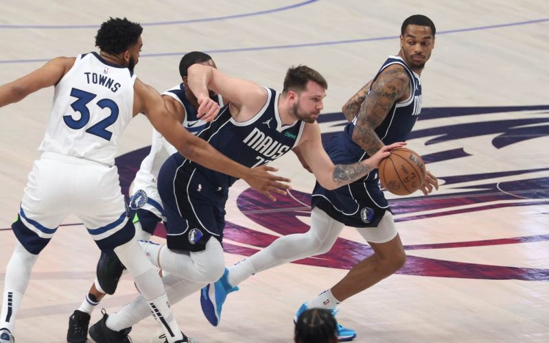 doncic dallas.jpg