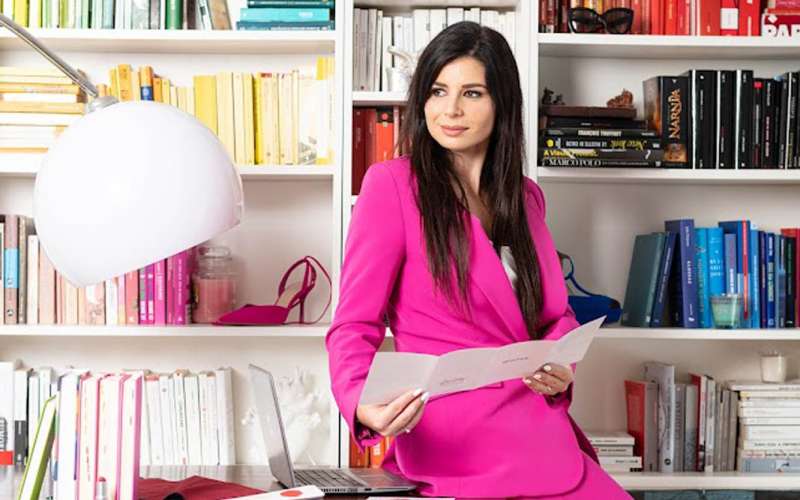 lepota Foto Helena z vzorci.jpg