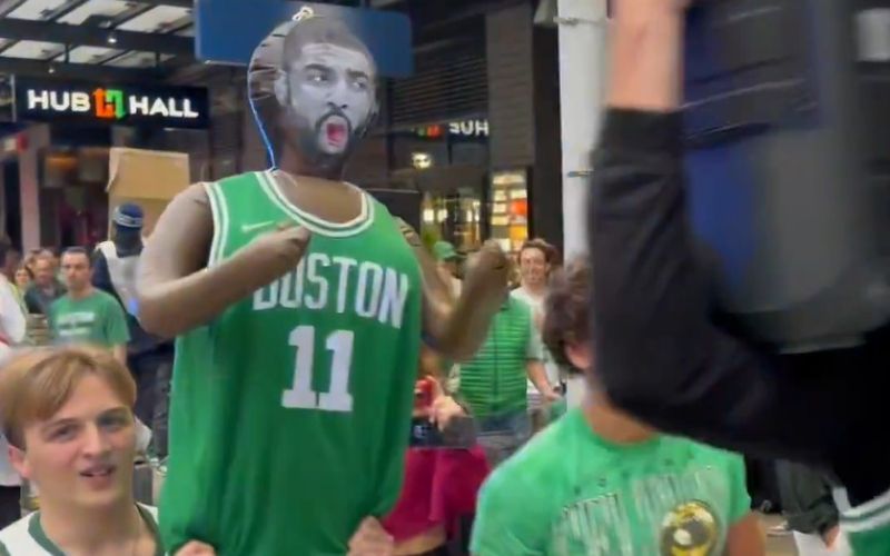 kyrie lutka.jpg