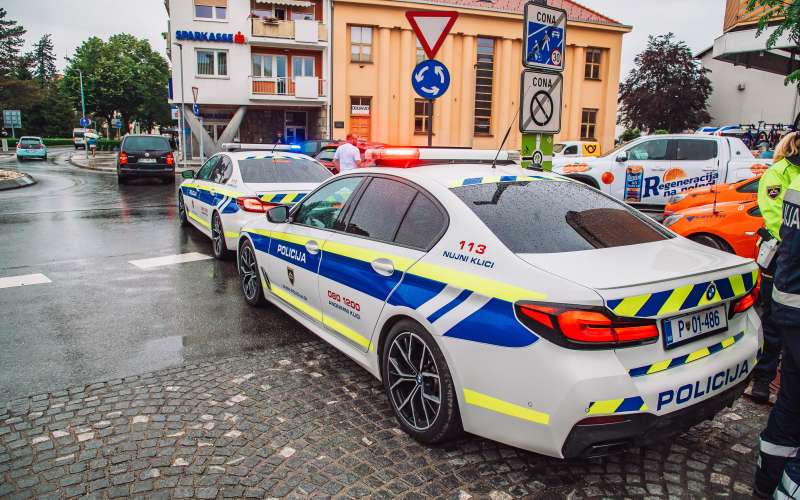 simbolična, policija, motori