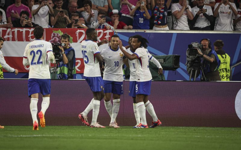 mbappe 1.jpg
