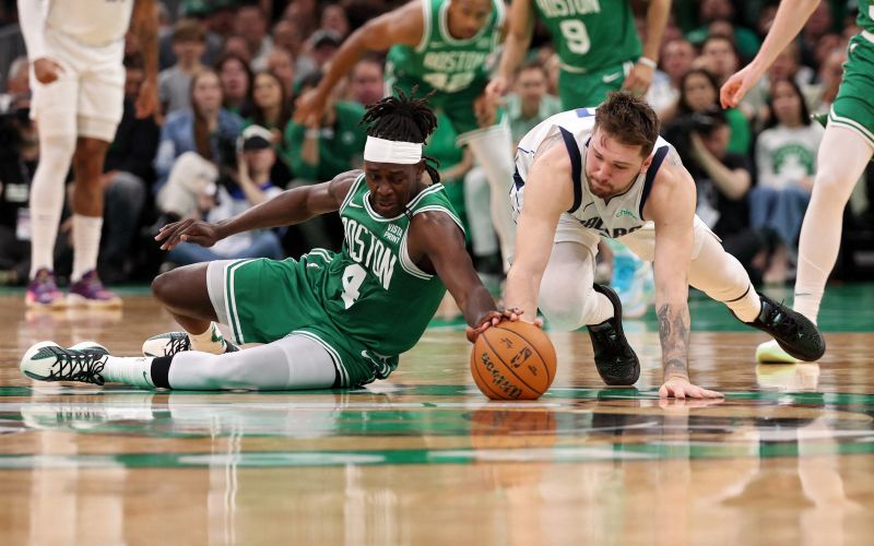 doncic boston.jpg
