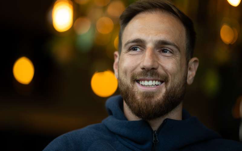 jan oblak 2 mm.jpg