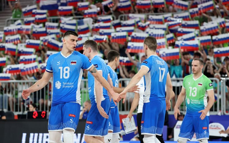 slovenija odbojka.JPG