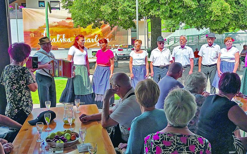 Škalska pravljica (1).jpg