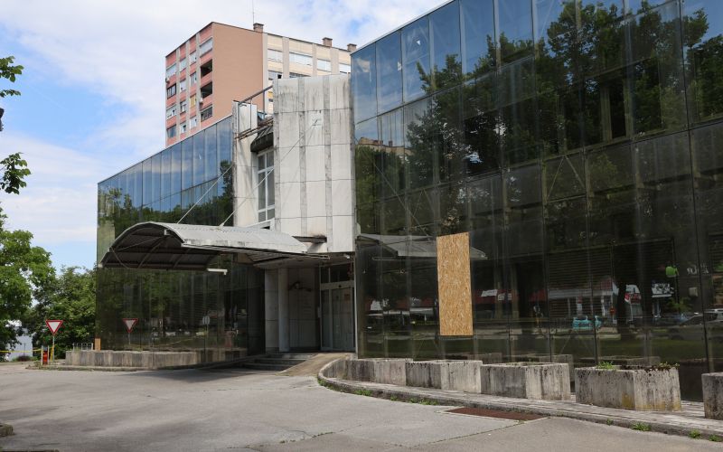 stavba litijska