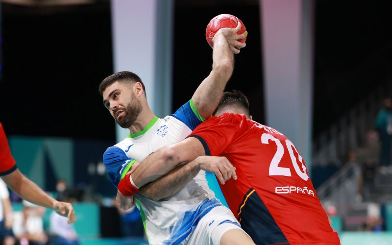 slovenija španija janc.JPG