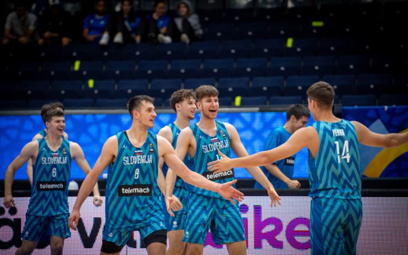 slovenija u18 fiba.jpg