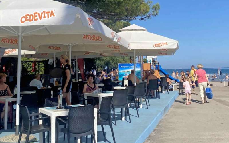 911233_spiaggia_bar.jpg