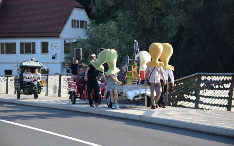 hochsommer, razstave, touch-nature, res-publica, punk-subkultura-socializem