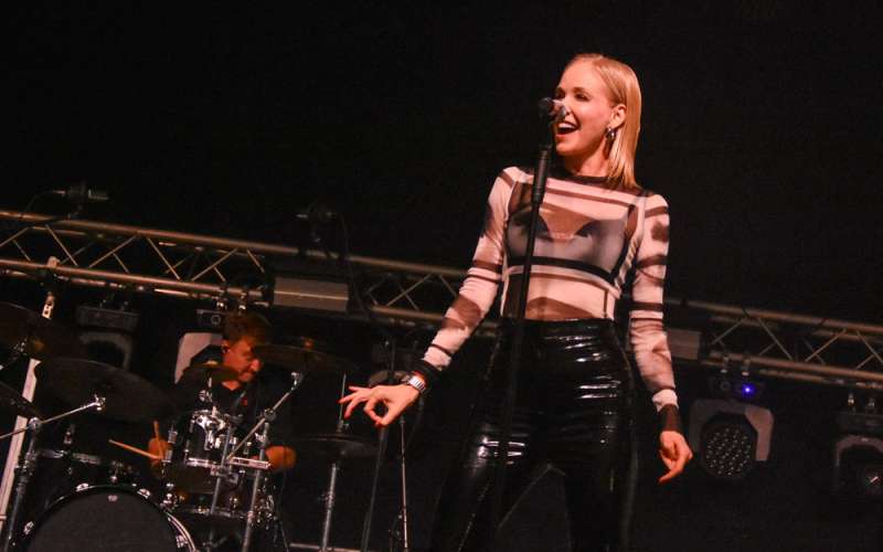 pomurski-poletni-festival, jelena-rozga, weekend-band