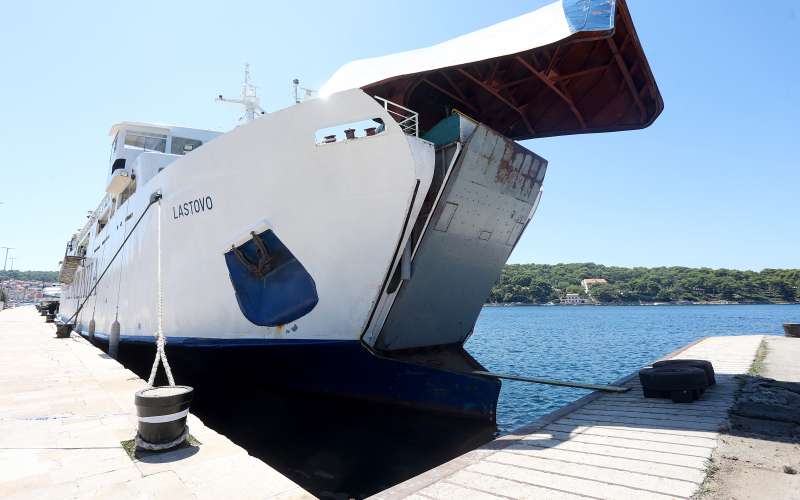 lošinj, nesreča-trajekta, rampa, trajekt-lastovo