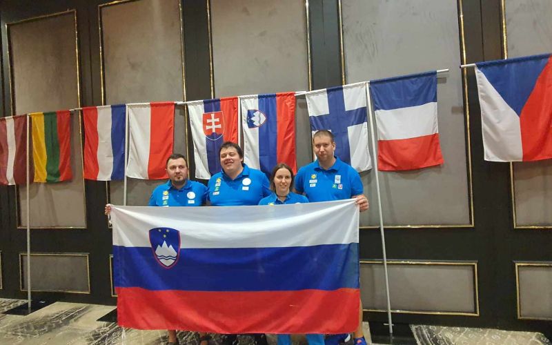 slovenci zveneca zoga.jpeg