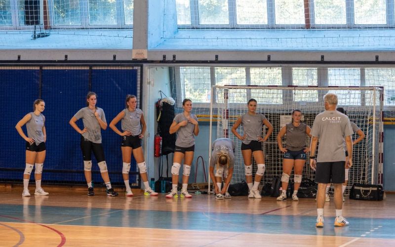 calcit volley.jpg