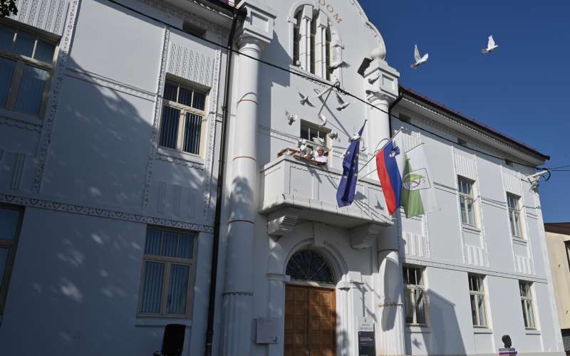 črenšovci, polaganje-venca