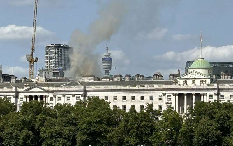 Somerset House, požar.jpg