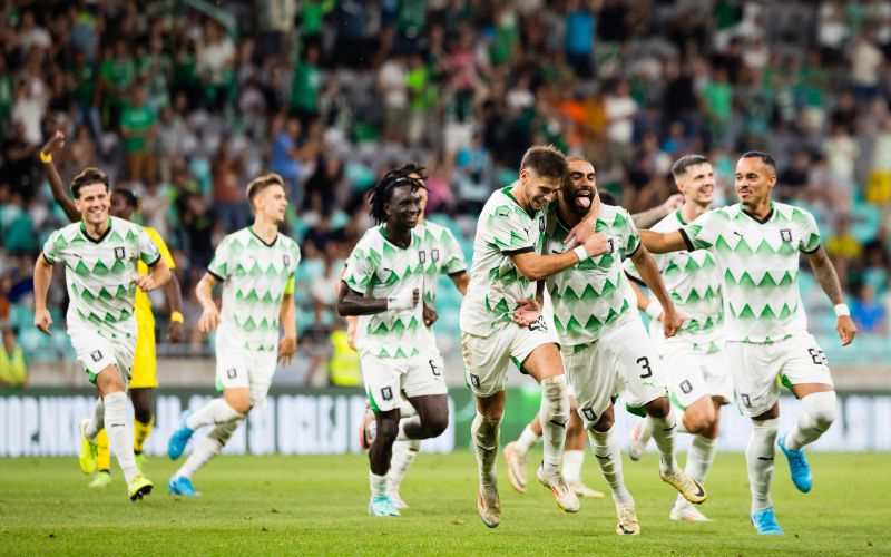 olimpija 1 Nemanja Motika Sualehe 24 af.jpg