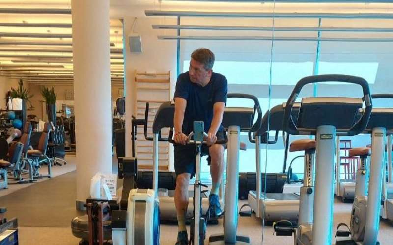 borut pahor, sobno kolo.jpg