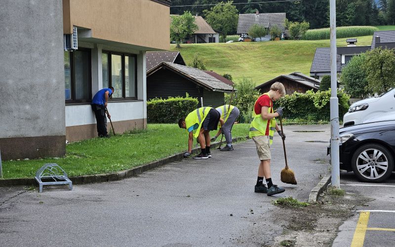 pocitnisko delo smartno.jpg