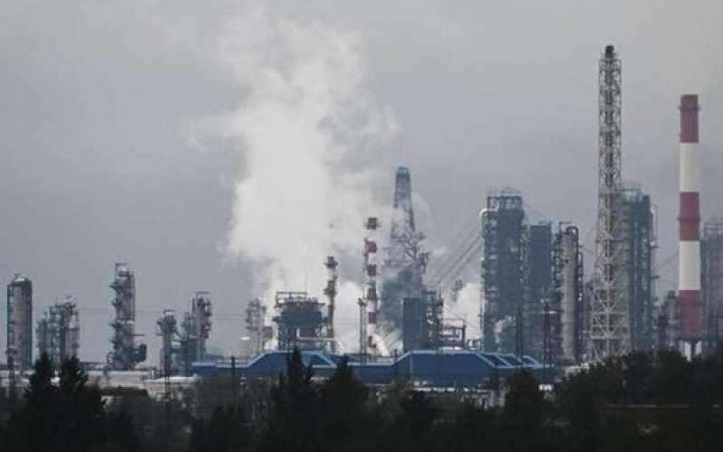 omsk-rafinerija-nafte.jpg