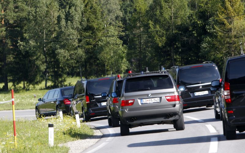 policijsko spremstvo, varovana kolona