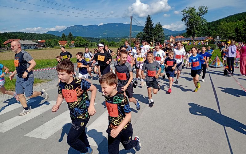 os smartno ob paki.jpg