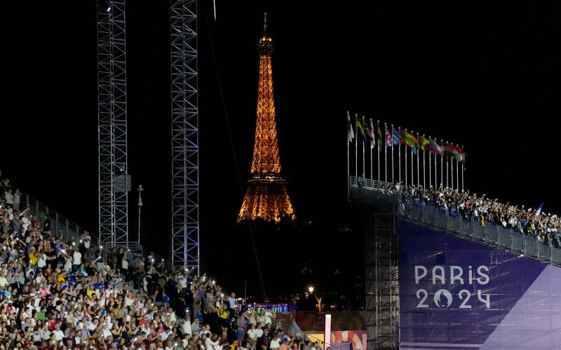 pariz 2024 pm.jpg