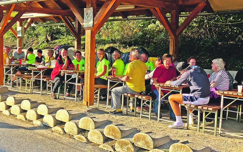 srečanje gavce - veliki vrh.jpg