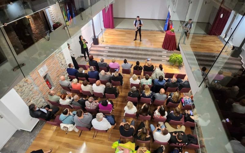 Sprejem turističnih delavcev (1).jpg