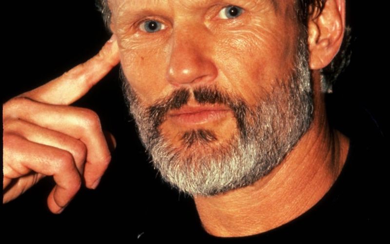 Kris Kristofferson (1936 - 2024), eno velikih imen country glasbe.