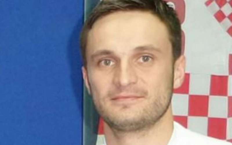 Marin-Jaksinic_1000_1200_80_s_c1.jpg