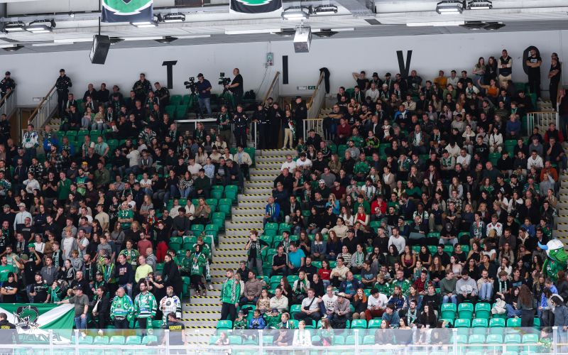 hokej navijaci olimpija bolzano 24 af.jpg