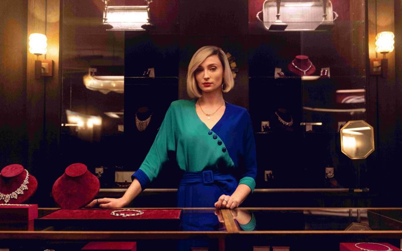 Joan je bila premierno prikazana 28. oktobra na programu Epic Drama.