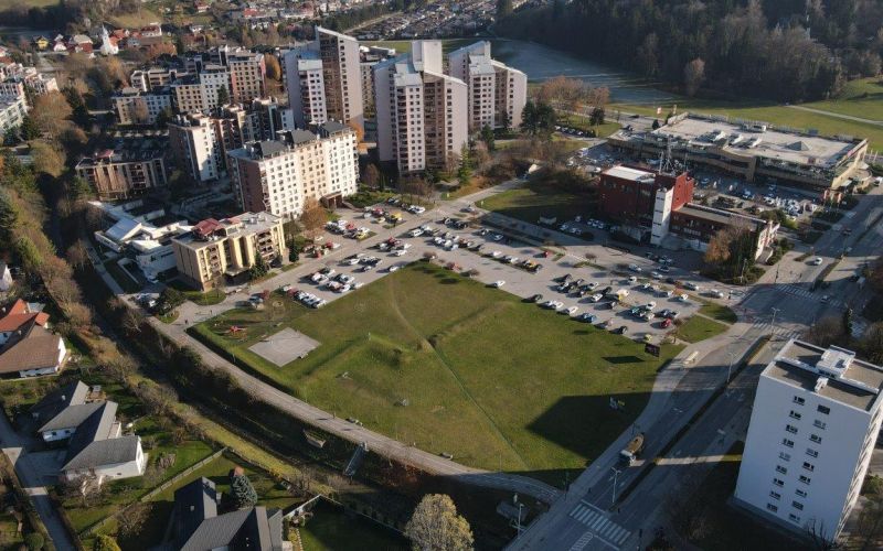 parcela Pošta Paka.jpg