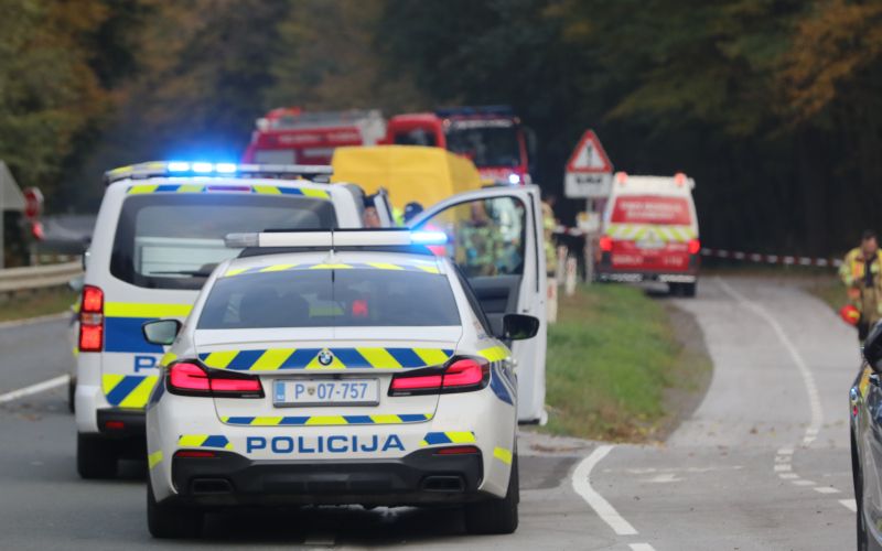 policija avto.jpg