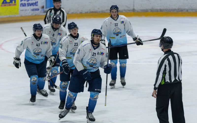 triglav hokej 24 gw.jpg