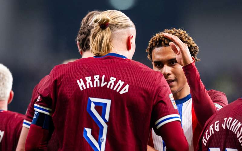 antonio nusa, erling haaland.jpg