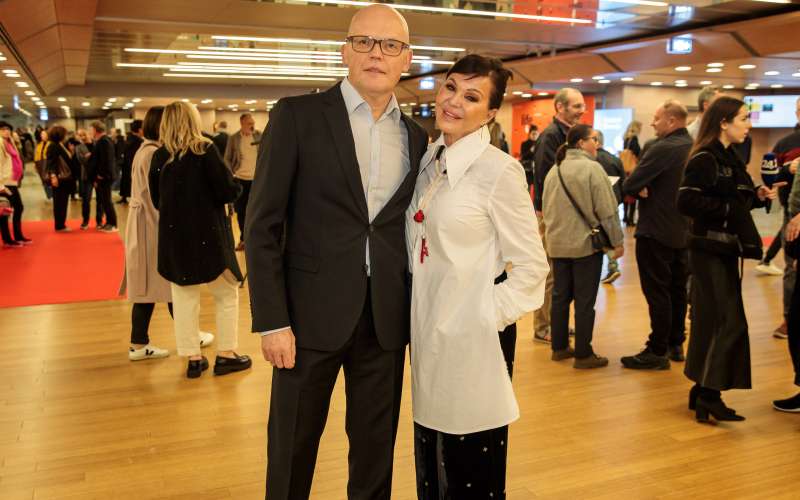 Simon Popek, Miša Molk