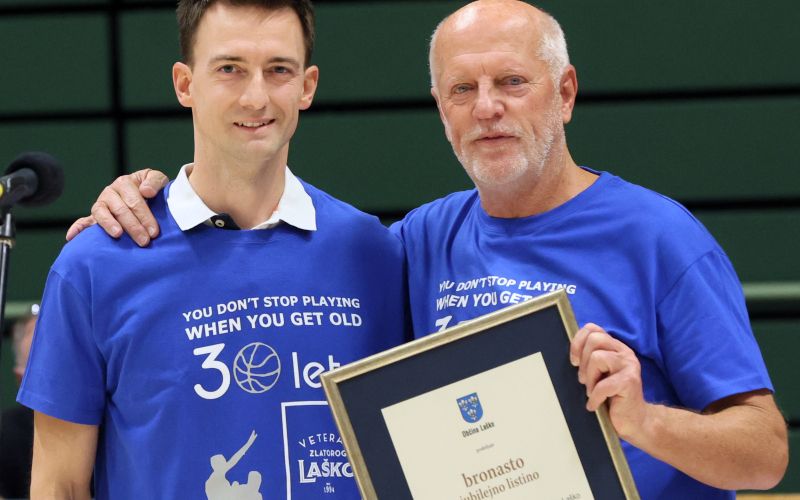 Podelitev župan Marko Šantej in Srečko Lesjak.jpg