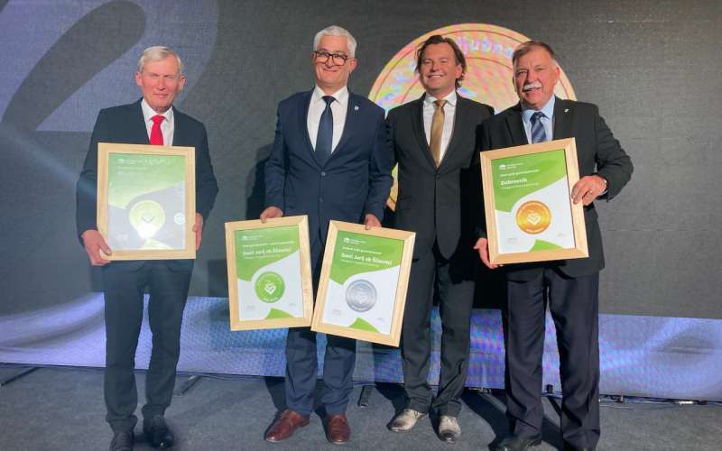 turisticna-zveza-slovenije, znak-gostoljubnosti, 2024