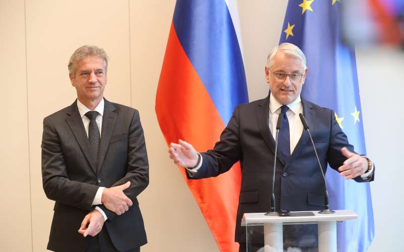 Robert Golob Matjaž Han