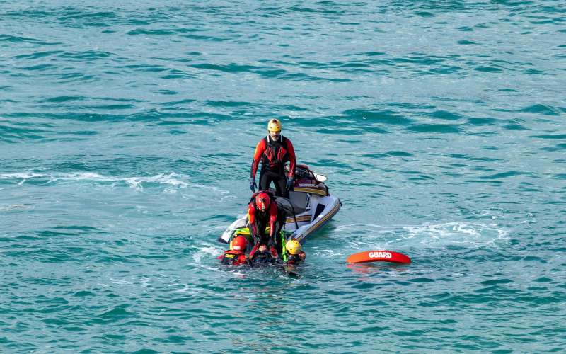 reševalna akcija morje čoln