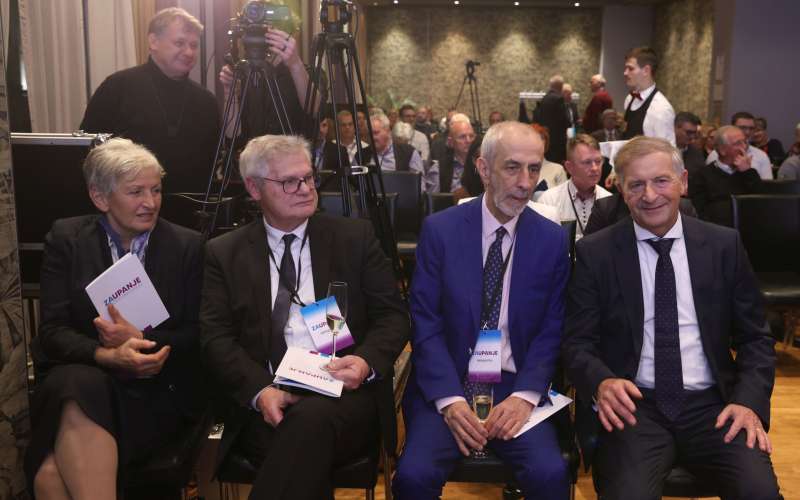 zaupanje, ustanovni-kongres, boris-stefanec, milan-jazbec, karl-erjavec, irena-majcen