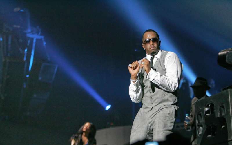 Sean John Combs, znan kot Puff Diddy, je zaradi več kot sto obtožb doživel zaton kariere, ki je zazn
