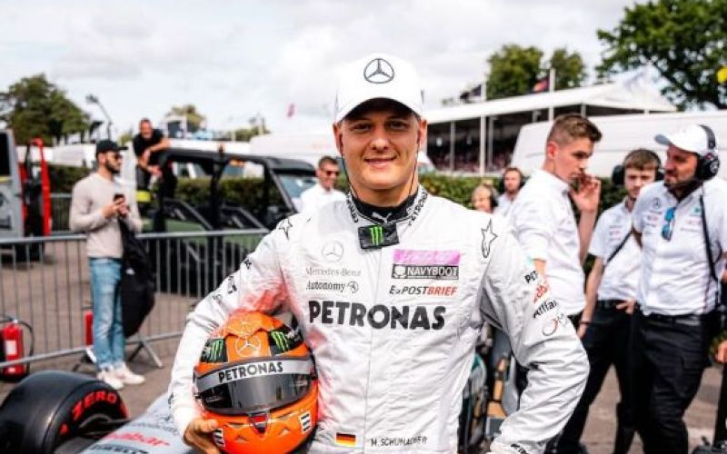 schumacher.jpg
