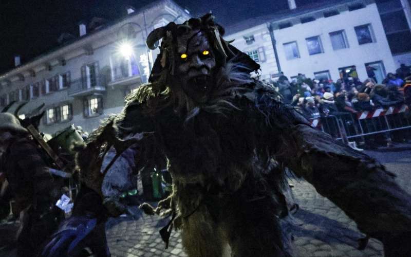 krampus, cavalese.jpg