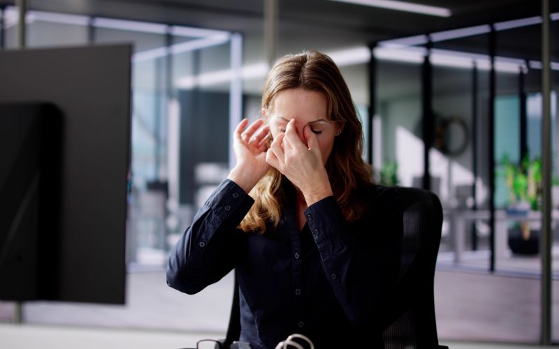 suhe oči, delo z računalnikom