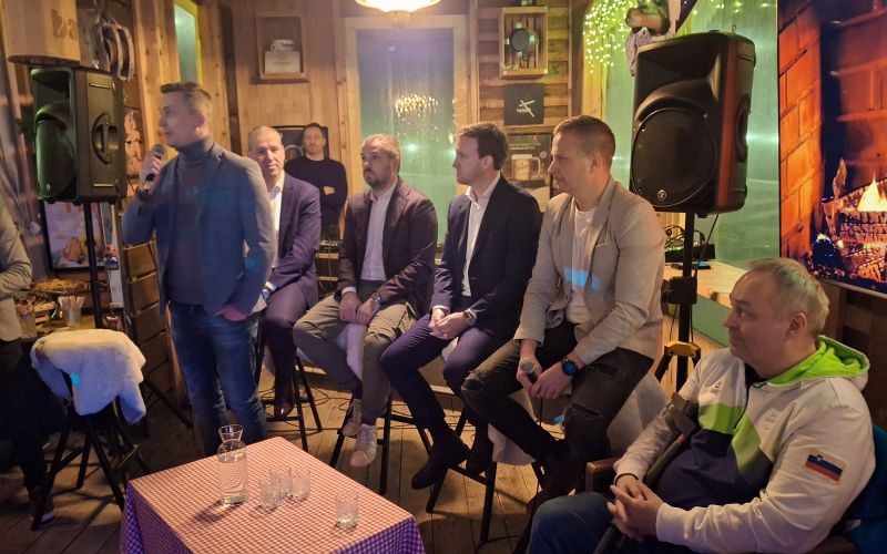 poslovni xmas 20241205_182603.jpg